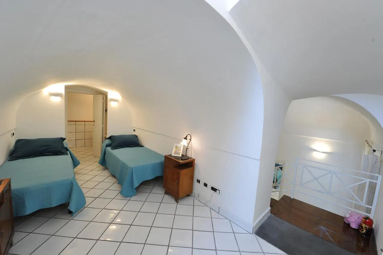Pergamena Villa Amalfi 0*,